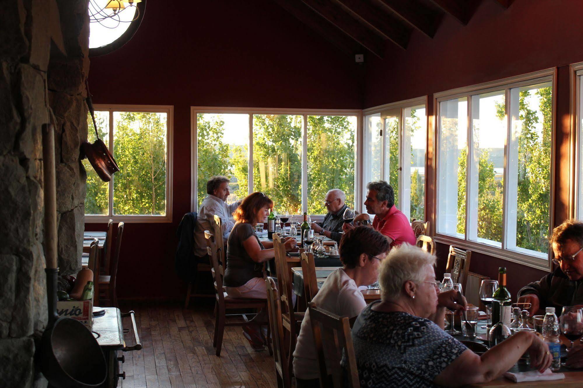 Hosteria Cauquenes De Nimez เอลกาลาฟาเต ภายนอก รูปภาพ
