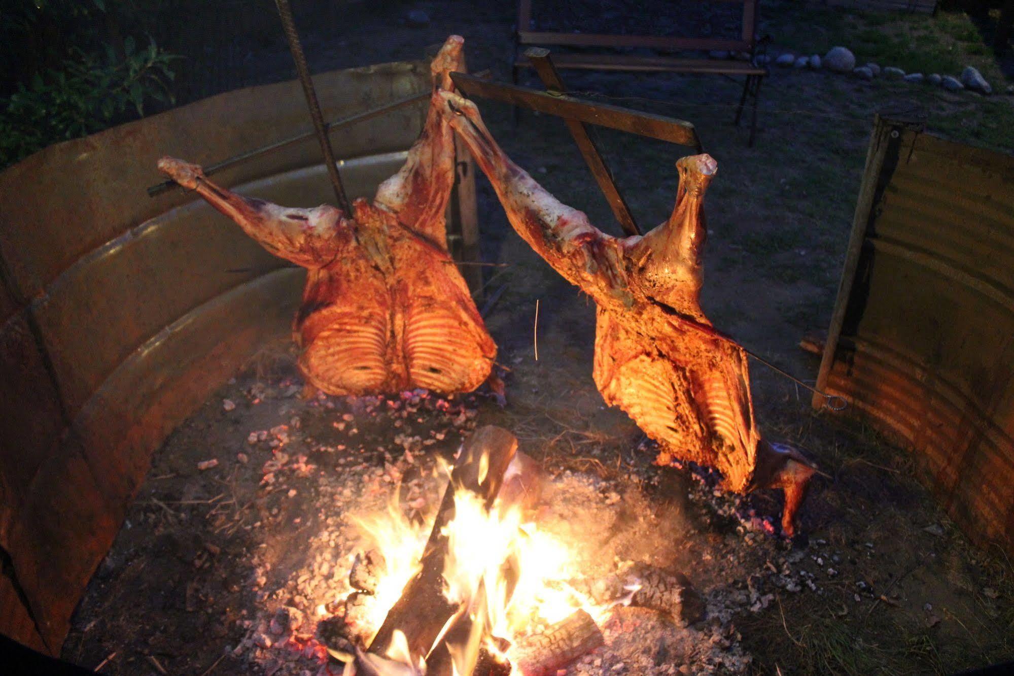 Hosteria Cauquenes De Nimez เอลกาลาฟาเต ภายนอก รูปภาพ